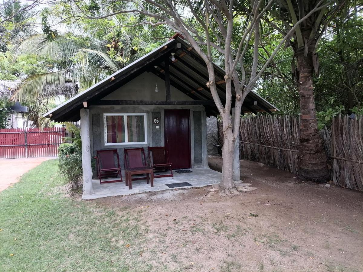 Werala Beach Resort Калпития Екстериор снимка