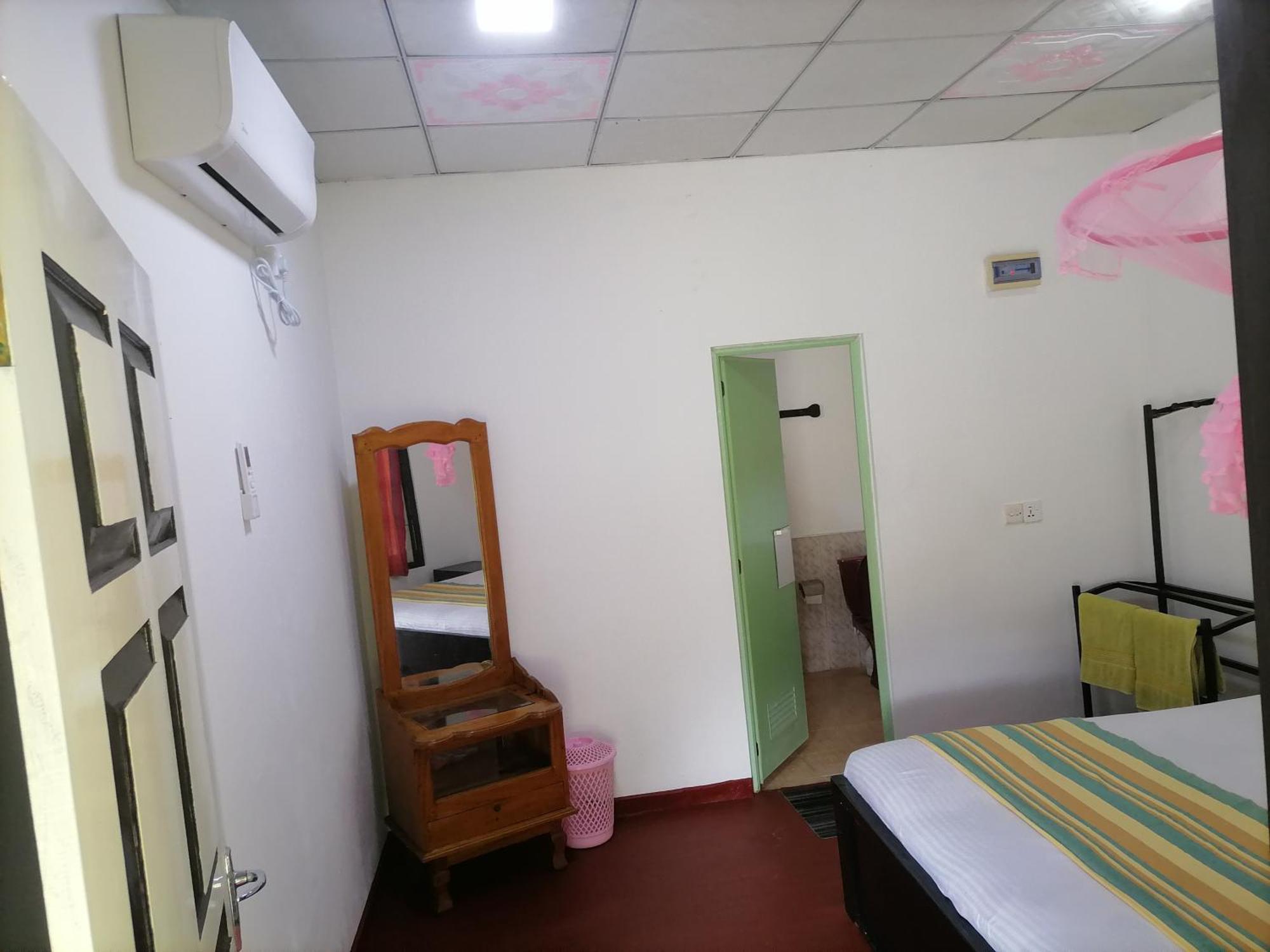 Werala Beach Resort Калпития Екстериор снимка