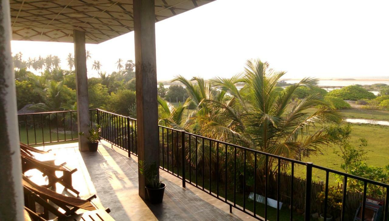Werala Beach Resort Калпития Екстериор снимка