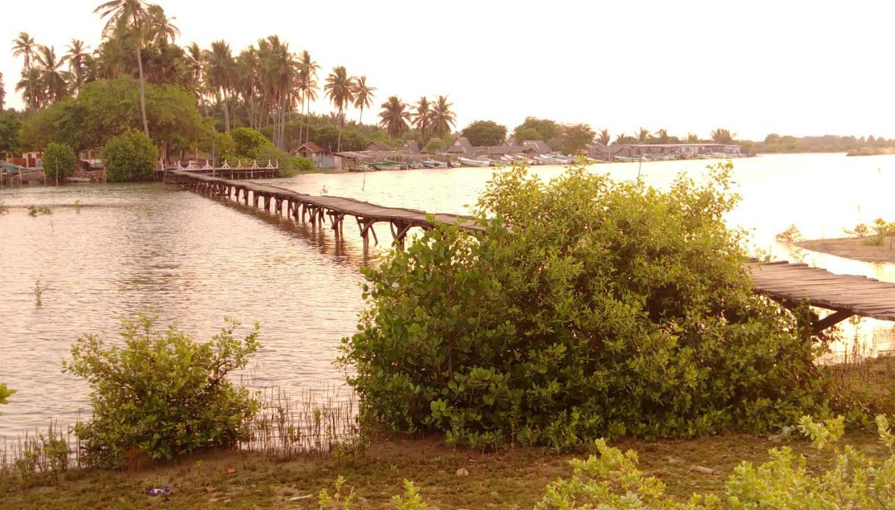 Werala Beach Resort Калпития Екстериор снимка